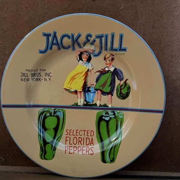 Vintage Labels Jack & Jill Salad/Dessert Plate. - Picture 2 of 5